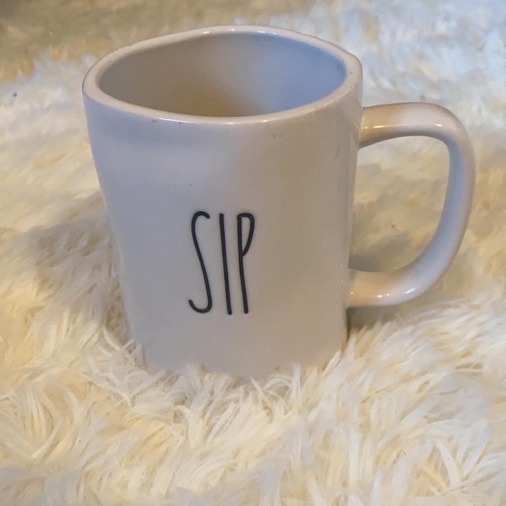 Rae Dunn SIP Mug